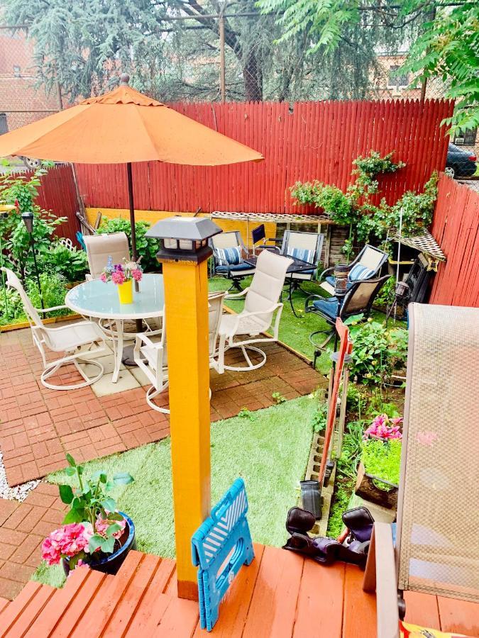 Lga Airport 3 Mins, 3 Bedroom Duplex House, Parking And Private Backyard, 9Mins Subway! New York Kültér fotó